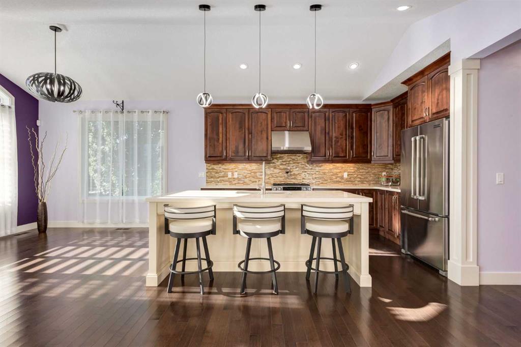 28 Cimarron Estates Manor , A2345943, Alberta,