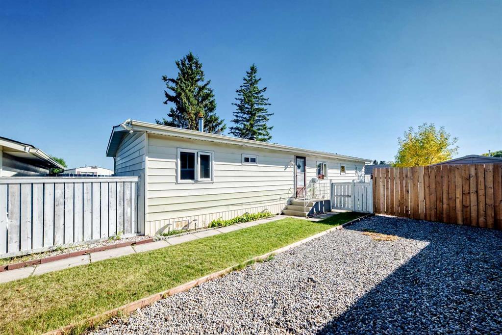 Fifth View of 127 Huntwell Place NE, Huntington Hills, Calgary, Alberta, T2K 5T2