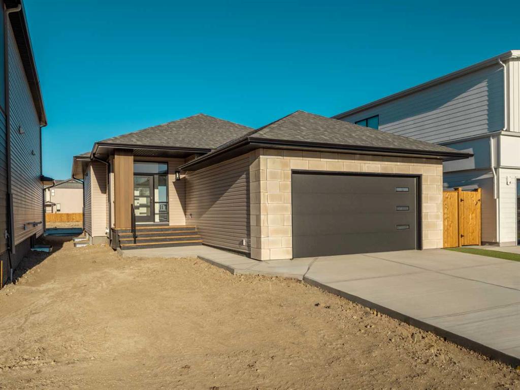 425 Blackwolf Boulevard N, A2346036, Alberta,