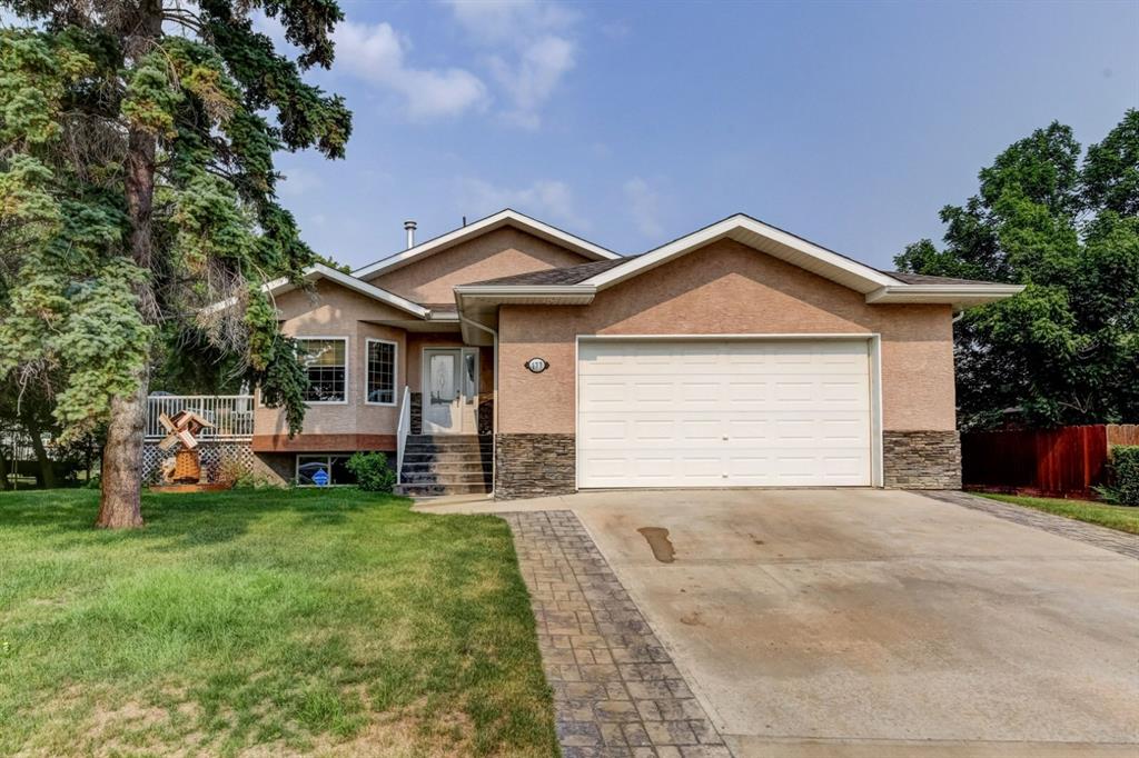 177 5 Street , A2346072, Alberta,