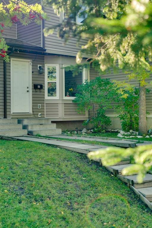 Fourth View of 17 Falshire Terrace NE, Falconridge, Calgary, Alberta, T2J 3B1