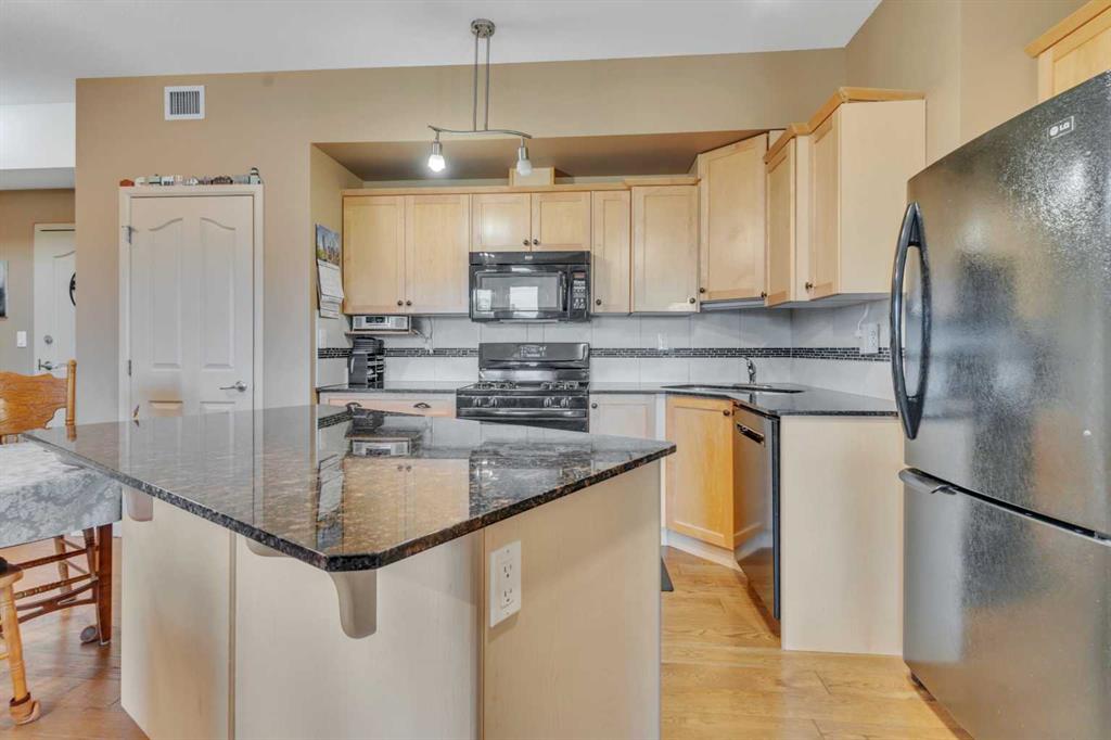 Third View of 412, 5040 53 Street , Downtown, Sylvan Lake, Alberta, T4A 0A1