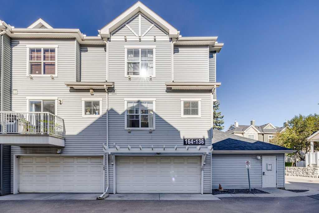 Third View of 164 Elgin Gardens SE, McKenzie Towne, Calgary, Alberta, T2Z4T7