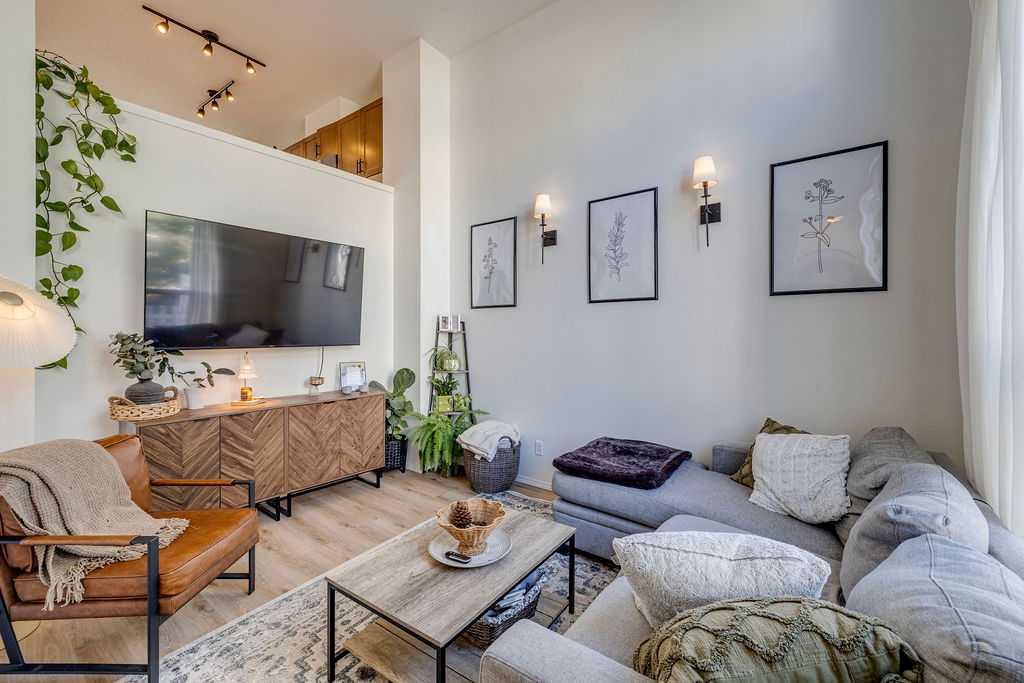 Fifth View of 164 Elgin Gardens SE, McKenzie Towne, Calgary, Alberta, T2Z4T7