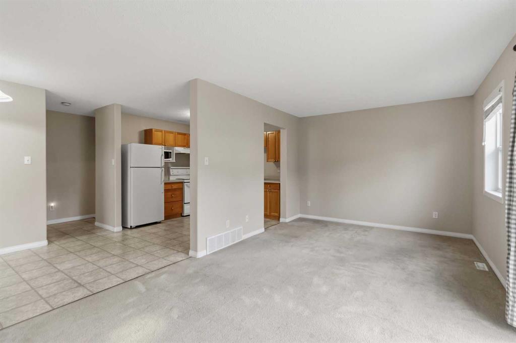 Fourth View of 44, 100 St. Laurent Way , Timberlea, Fort McMurray, Alberta, T9K 1R4