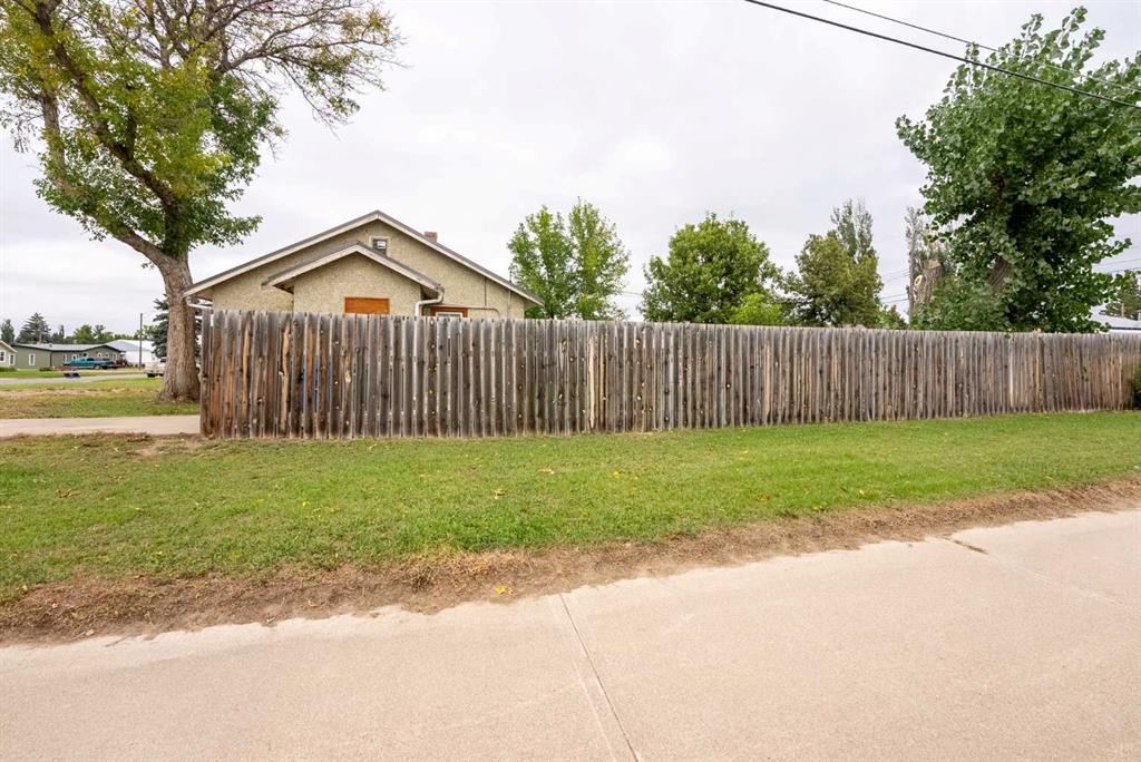 Fifth View of 5603 56 Street , NONE, Taber, Alberta, T1G 1L4
