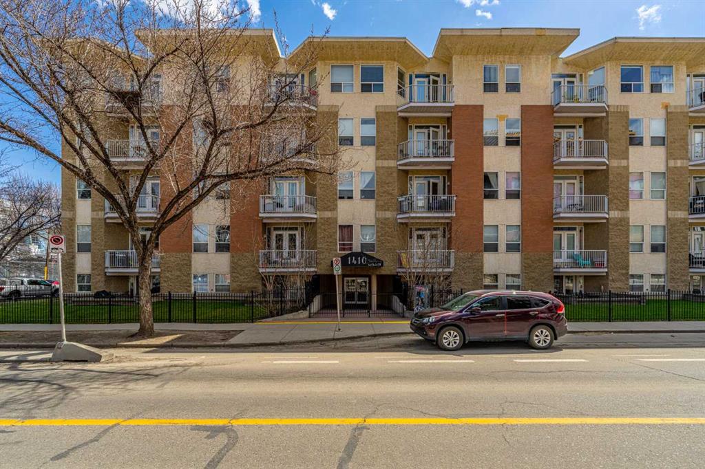 Third View of 214, 1410 2 Street SW, Beltline, Calgary, Alberta, T2R 1R1
