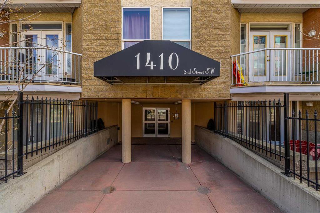 Fourth View of 214, 1410 2 Street SW, Beltline, Calgary, Alberta, T2R 1R1