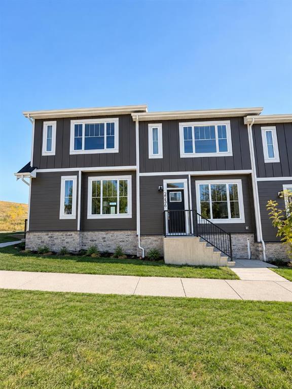 2236 44 Street NW, A2346170, Alberta,