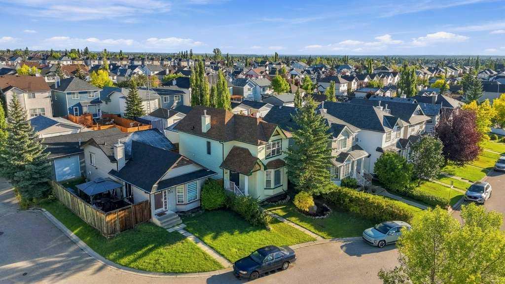 334 Bridlewood Court SW, A2346203, Alberta,