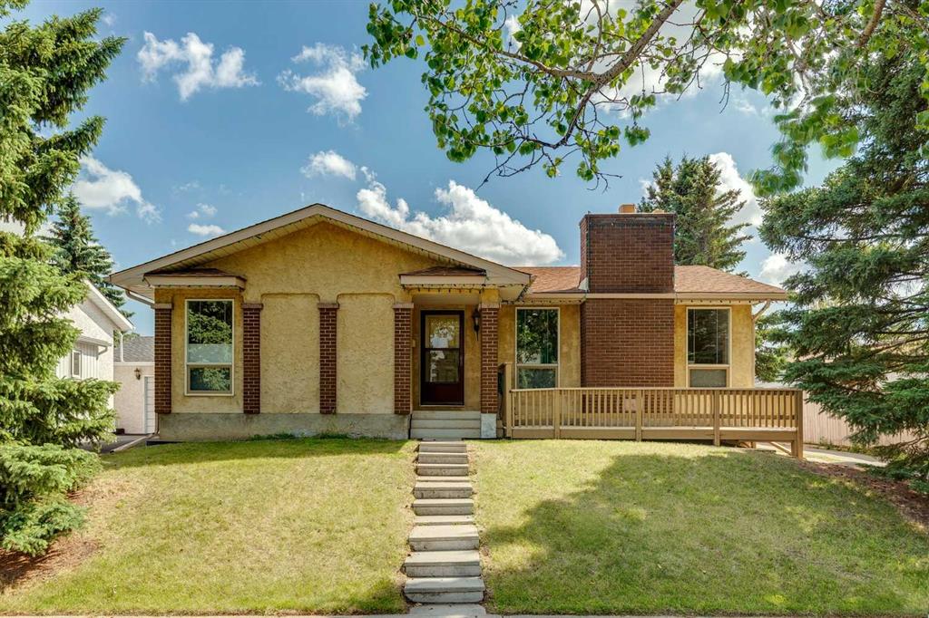 Main View of 11248 Braeside Drive SW, Braeside, Calgary, Alberta, T2W3E4