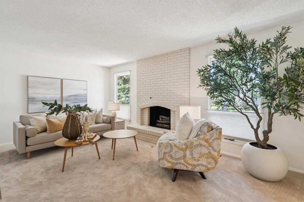 Third View of 11248 Braeside Drive SW, Braeside, Calgary, Alberta, T2W3E4