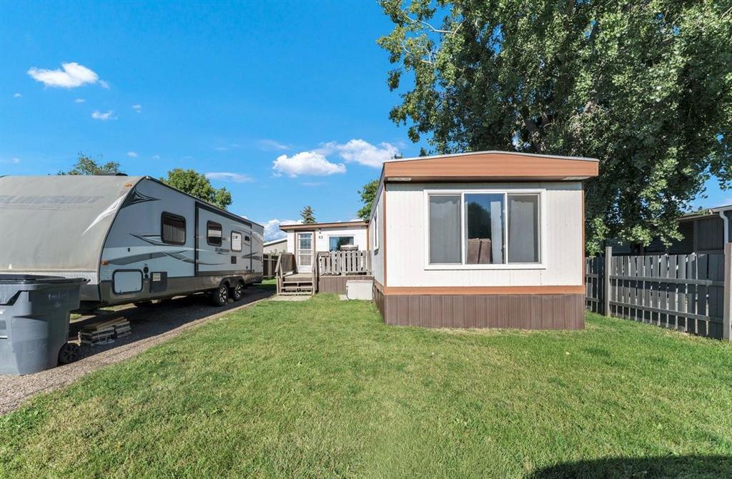 Third View of 82 Anson Avenue SW, SW Hill, Medicine Hat, Alberta, T1A7Z9
