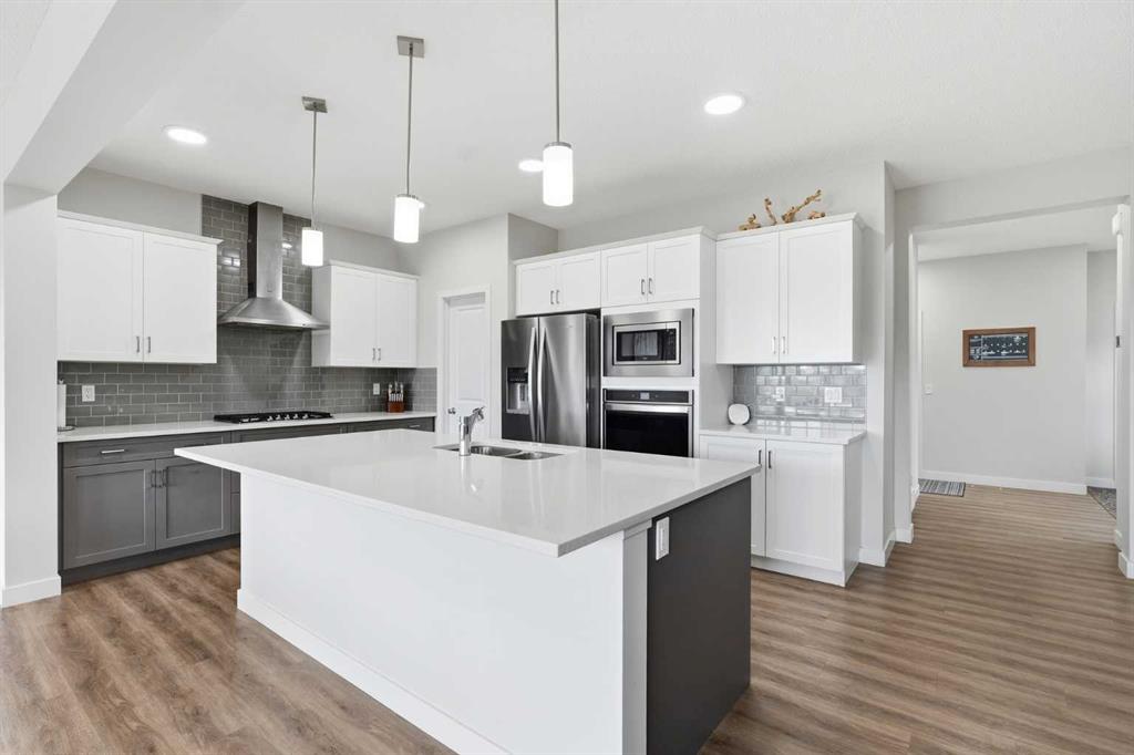 Fifth View of 15 Lawrence Green SE, Lanark, Airdrie, Alberta, T4A 3M9