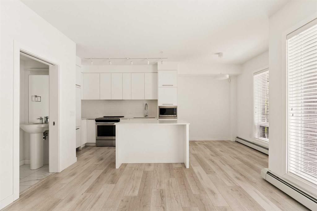 Fifth View of 110, 3125 39 Street NW, University District, Calgary, Alberta, T3B 6H5