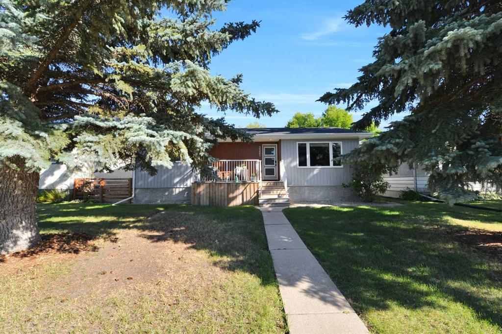 Third View of 3321 44A Avenue , Mountview, Red Deer, Alberta, T4N 3J6