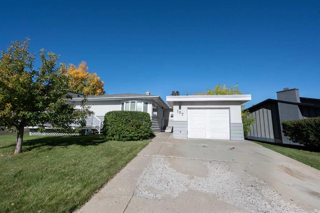 107 Hallbrook Drive SW, A2346389, Alberta,