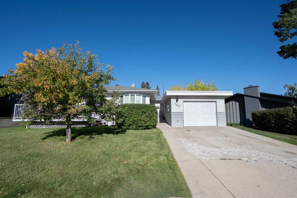 Third View of 107 Hallbrook Drive SW, Haysboro, Calgary, Alberta, T2V 3H8