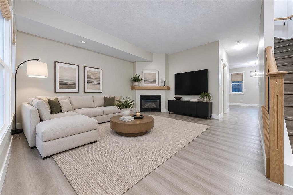Fifth View of 25, 29 Springborough Boulevard SW, Springbank Hill, Calgary, Alberta, T3H5V7