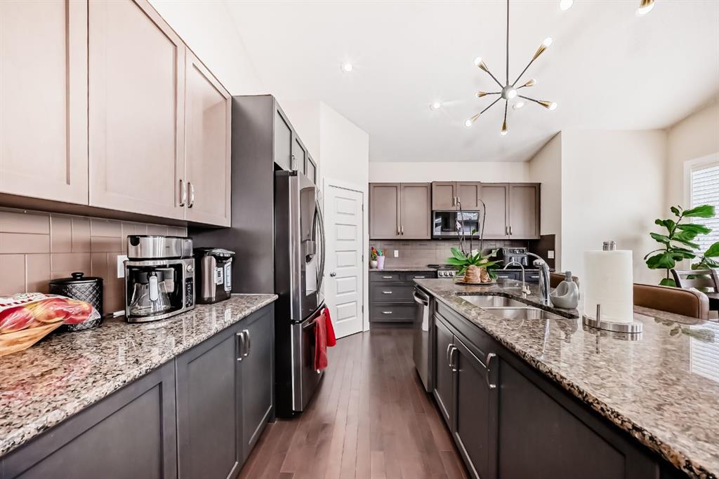 Third View of 612 Montgomery Close SE, Montrose, High River, Alberta, T1V0B7