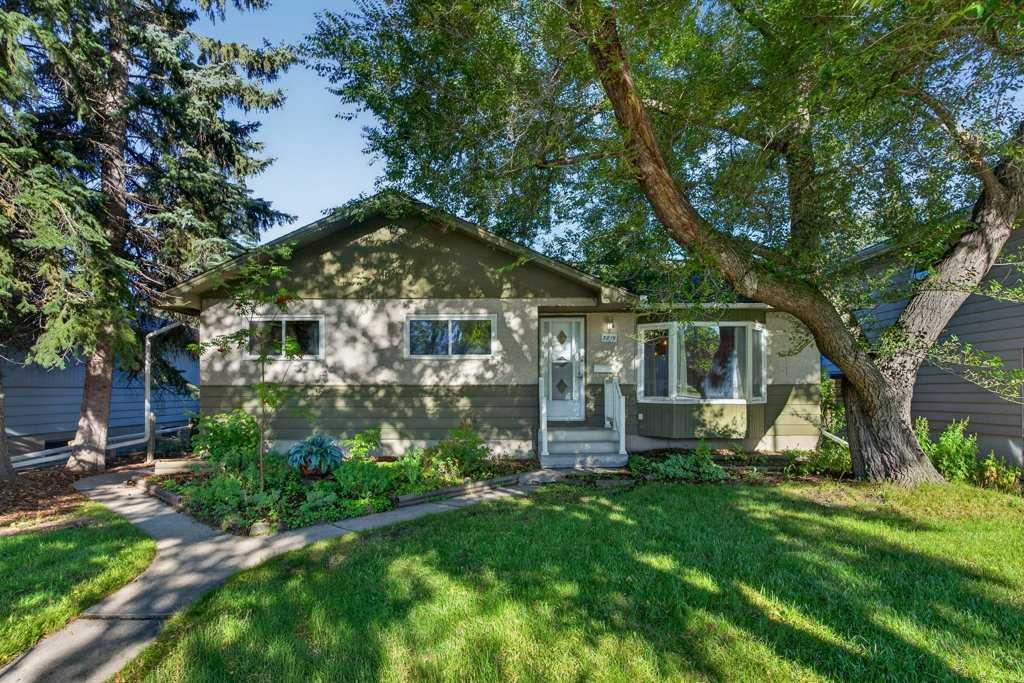 3819 Charleswood Drive NW, A2346467, Alberta,