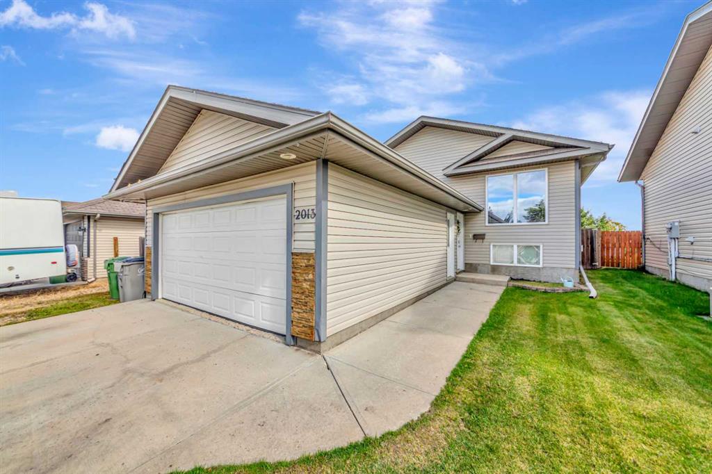 Second View of 2013 46 Avenue , Wallacefield, Lloydminster, Saskatchewan, S9V 0Z6