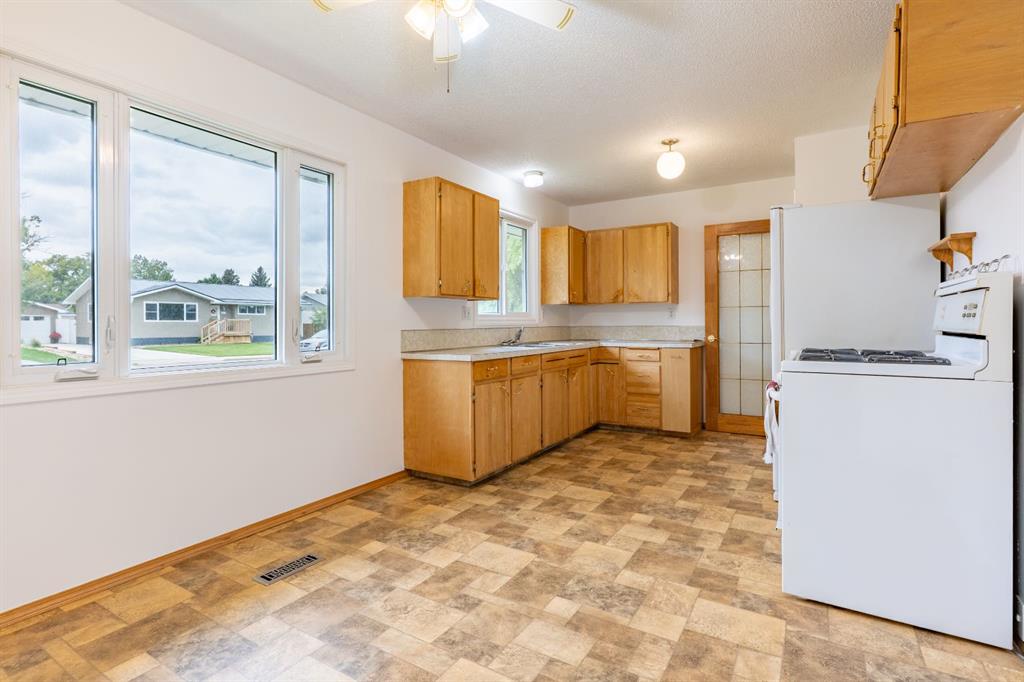 Fourth View of 418 3 Avenue E, NONE, Bow Island, Alberta, T0K0G0