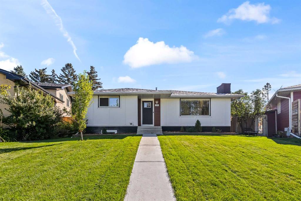 Third View of 128 Doverthorn Bay SE, Dover, Calgary, Alberta, T2B 2G3