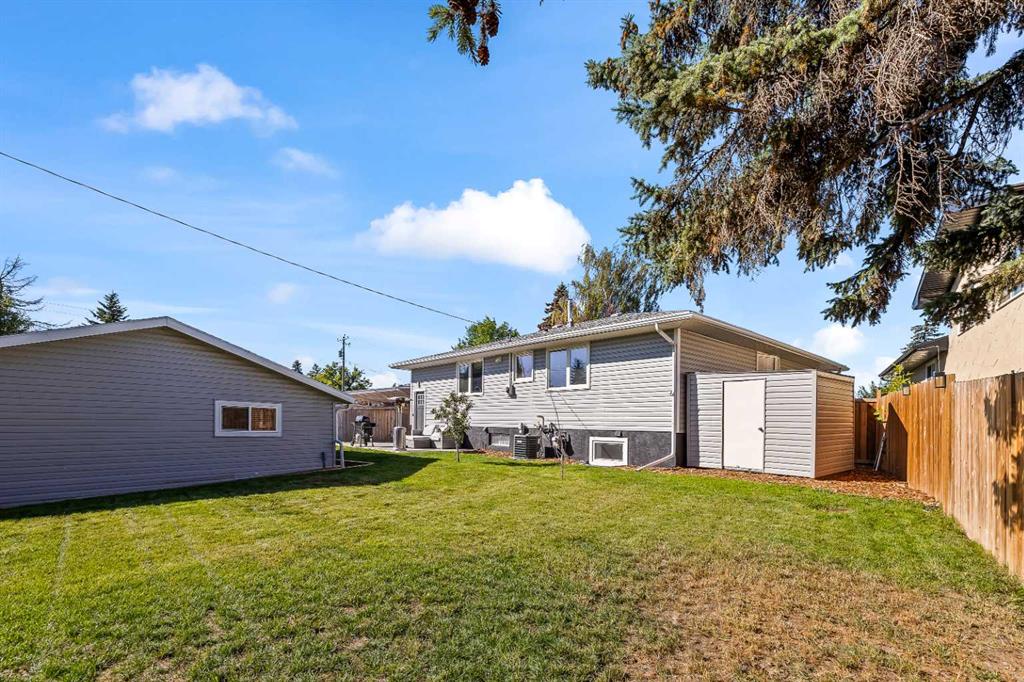 Fourth View of 128 Doverthorn Bay SE, Dover, Calgary, Alberta, T2B 2G3