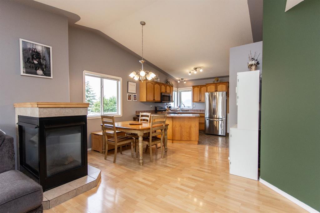 Fifth View of 127 Dolan Close , Deer Park Village, Red Deer, Alberta, T4R 3A3
