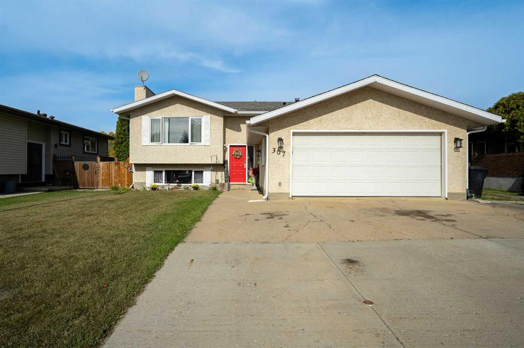 Third View of 307 Cochrane Crescent , Thickwood, Fort McMurray, Alberta, T9K 1J2