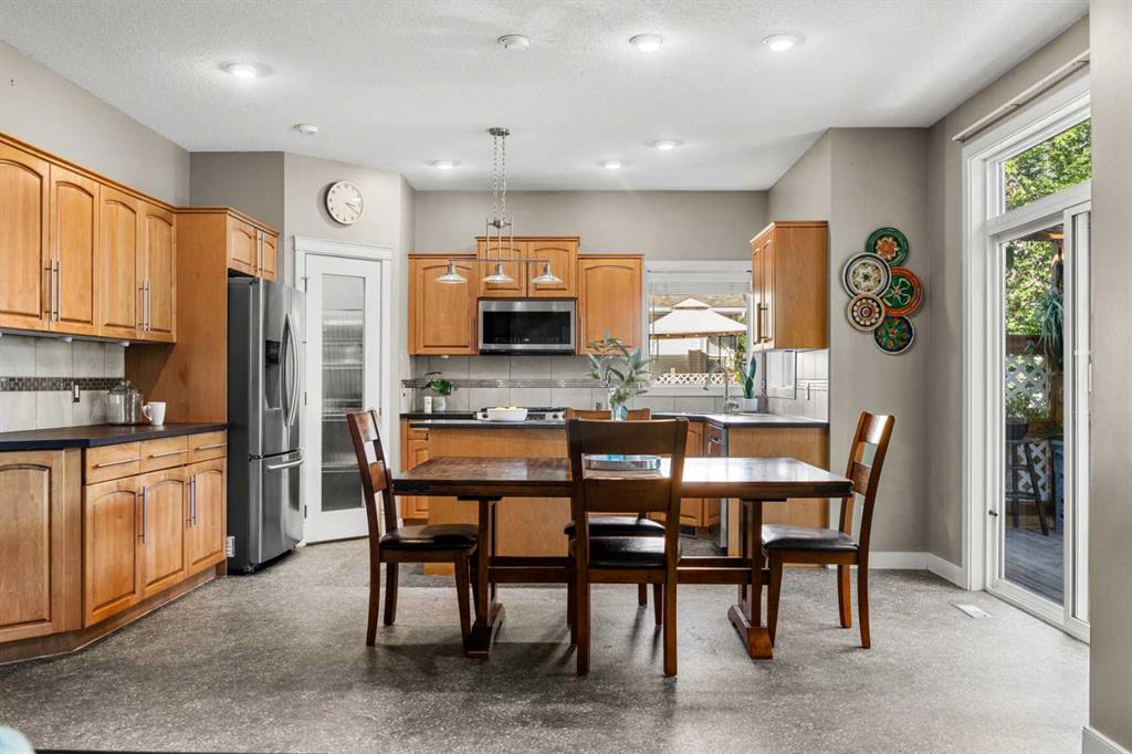 Fourth View of 87 Brightonstone Gardens SE, New Brighton, Calgary, Alberta, T2Z 0C6