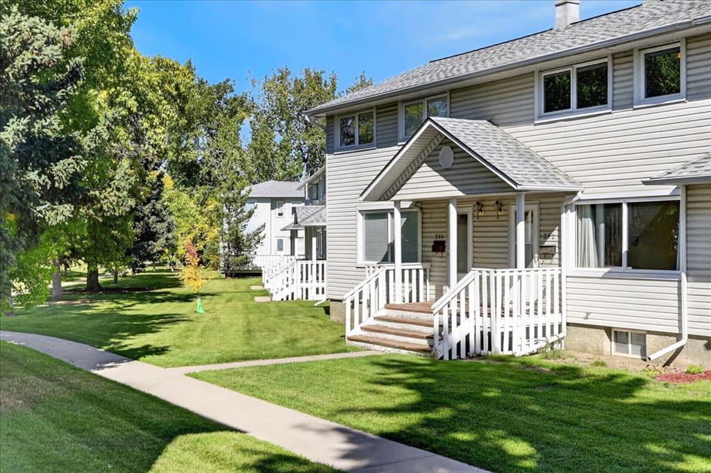 Second View of 262 Killarney Glen Court SW, Killarney/Glengarry, Calgary, Alberta, T3E 2P3