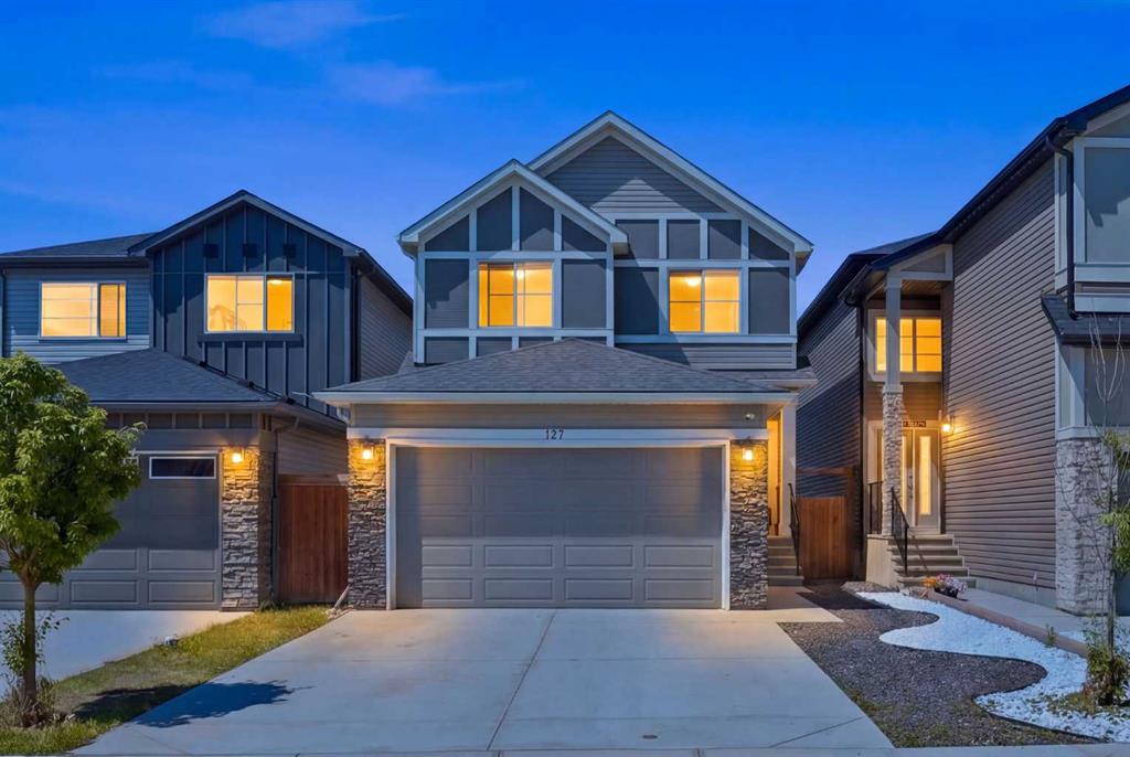 MLS® listing #115903160 for sale located at 107 Savanna Way NE
