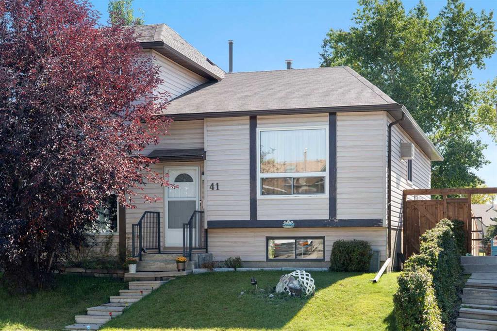 Third View of 41 Cedardale Road SW, Cedarbrae, Calgary, Alberta, T2W 5A7