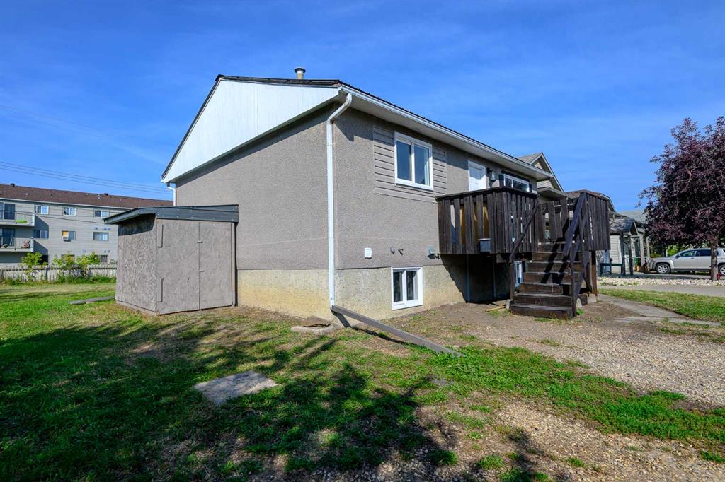 Third View of 10024 103 Avenue , Avondale, Grande Prairie, Alberta, T8V 1B8