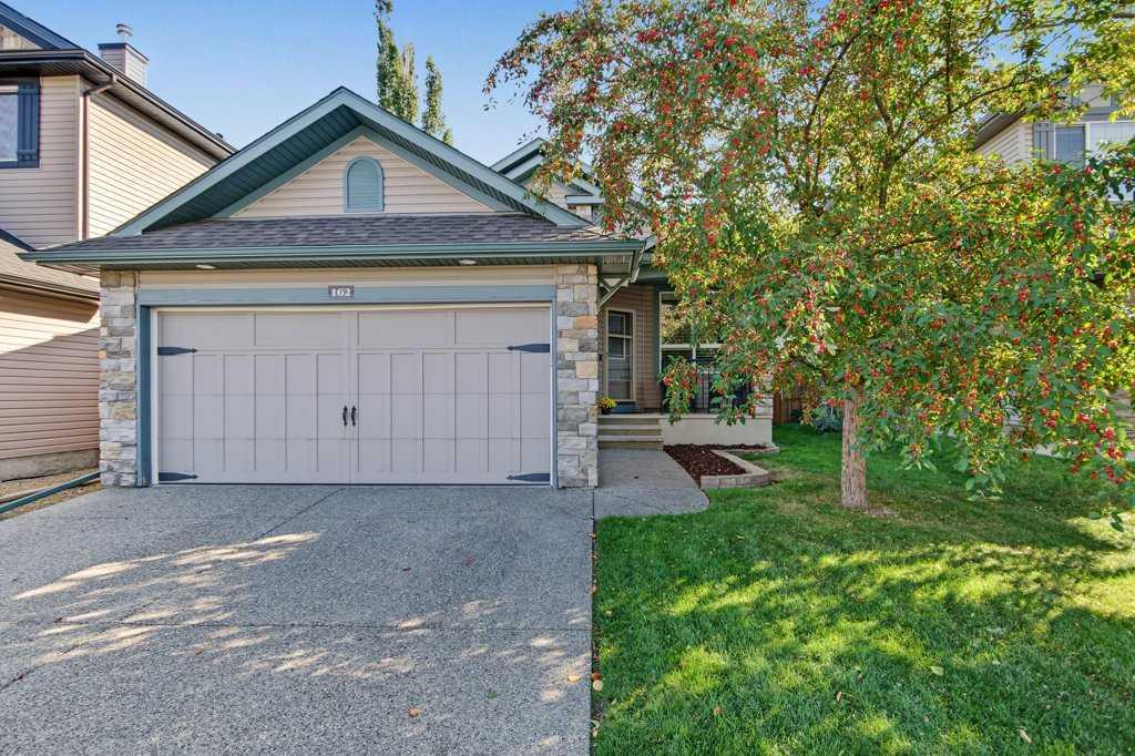 MLS® listing #115914187 for sale located at 162 Brightonstone Landing SE