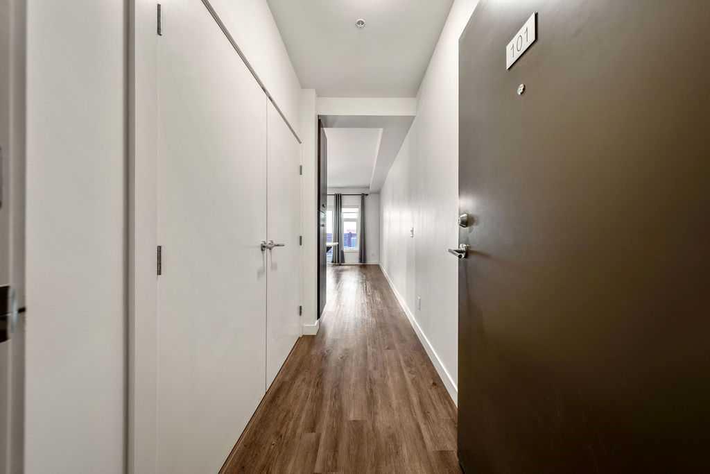 Fourth View of 101, 1720 10 Street SW, Lower Mount Royal, Calgary, Alberta, T2T 3E8