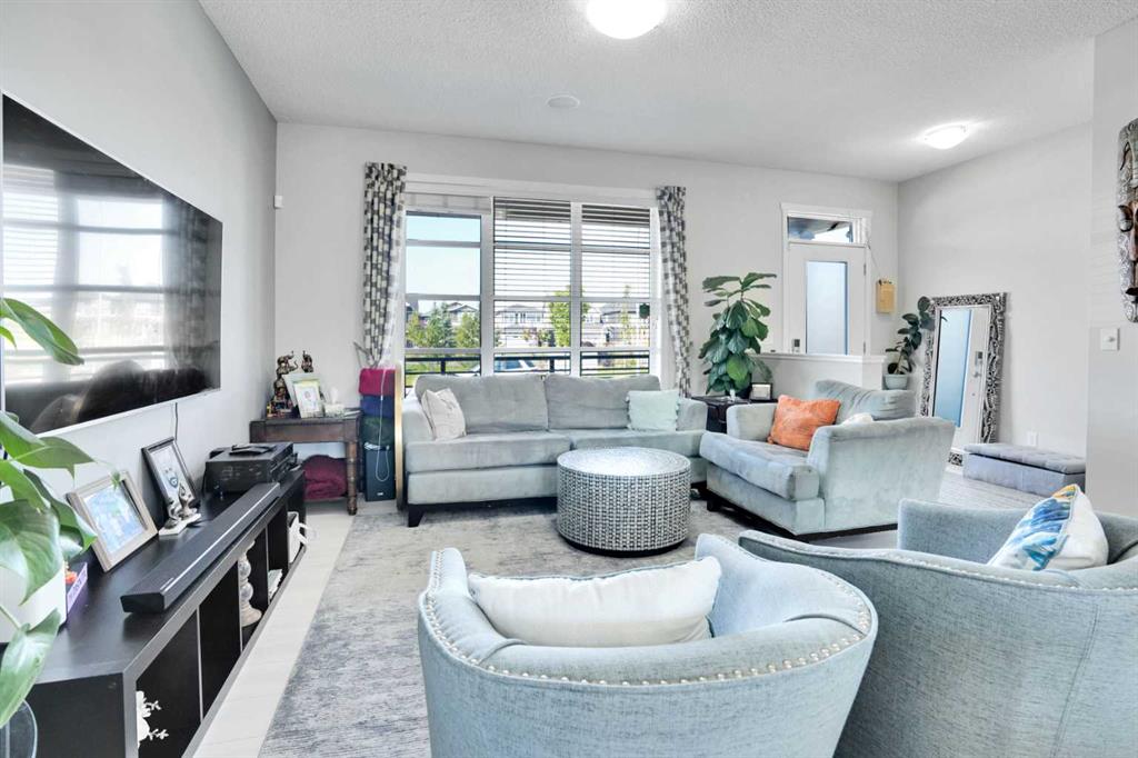 Fifth View of 215 Savanna Parade NE, Saddle Ridge, Calgary, Alberta, T3J 0W1