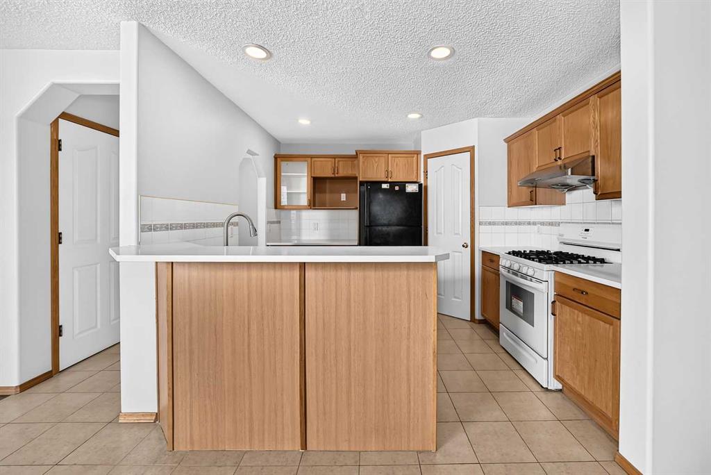 Fourth View of 244 Los Alamos Place NE, Monterey Park, Calgary, Alberta, T1Y 7G7