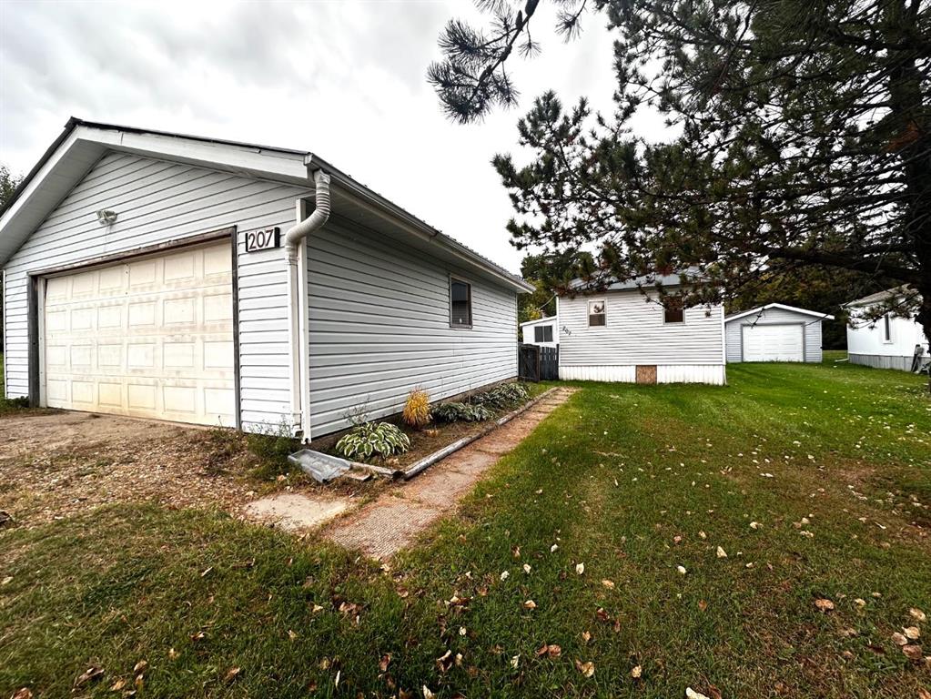 207 Percy Street  , A2346853, Alberta,