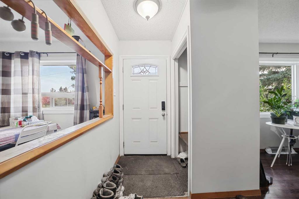 Third View of 5313 50 Street , NONE, Olds, Alberta, T4H1H6