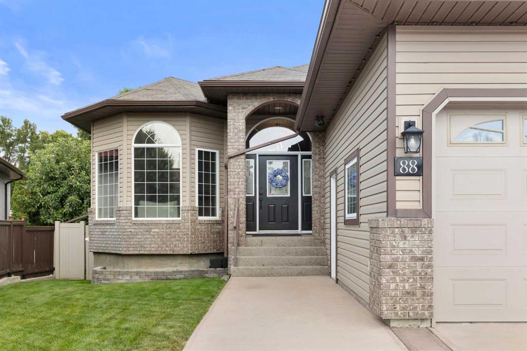 Third View of 88 Greenwood Court SW, SW Hill, Medicine Hat, Alberta, T1A7X7