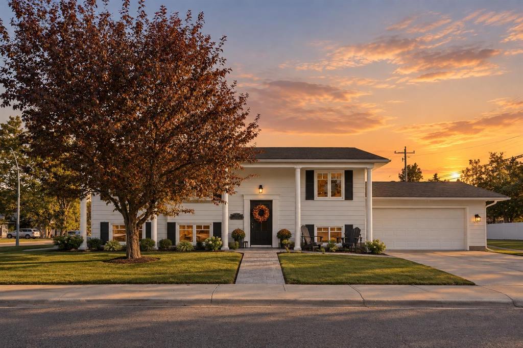 Main View of 11204 Wilson Road SE, Willow Park, Calgary, Alberta, T2J 2E2