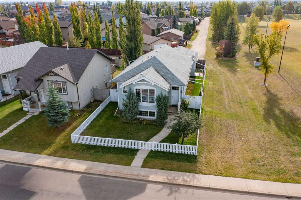 236 Kingston Drive , A2346919, Alberta,