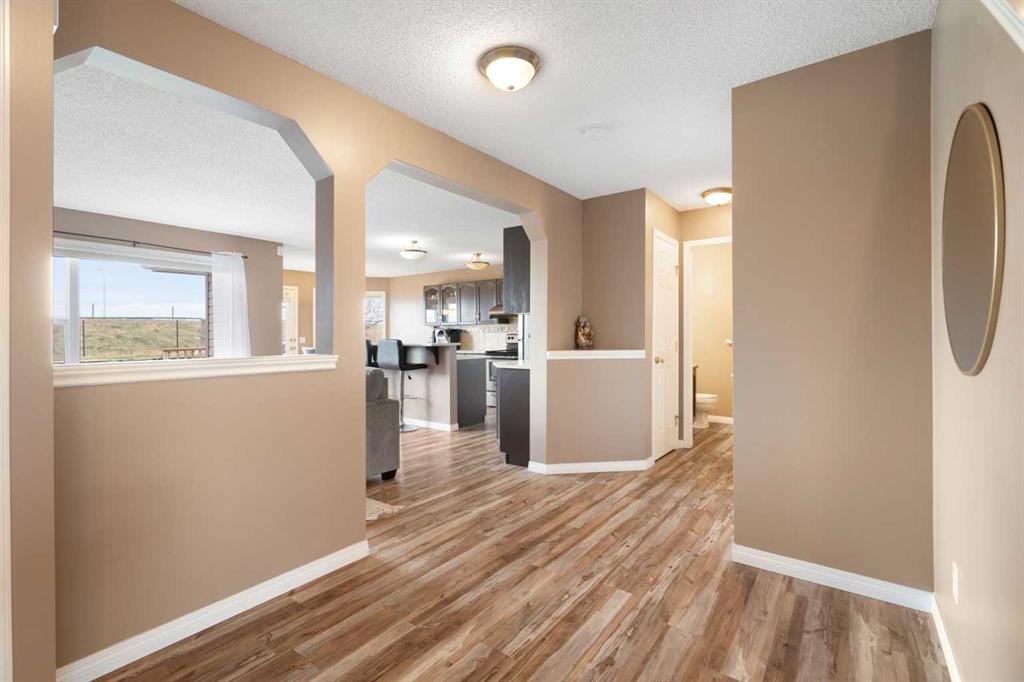 Third View of 459 Citadel Meadow Bay NW, Citadel, Calgary, Alberta, T3G 4Z2