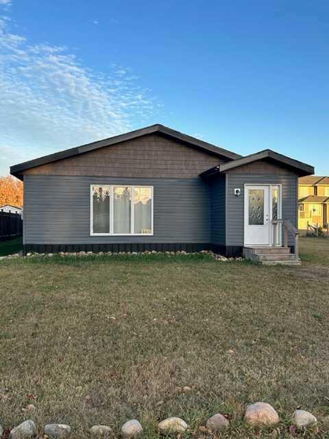 4417 Luken Avenue , A2346942, Alberta,
