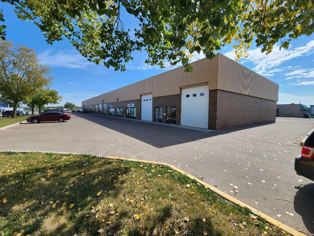 Third View of 1-14, 4845 79 Street , Northlands Industrial Park, Red Deer, Alberta, T4P 2T4