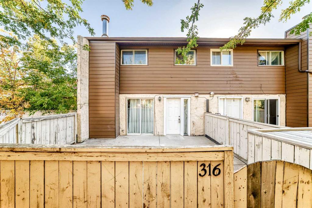 Second View of 316, 5404 10 Avenue SE, Penbrooke Meadows, Calgary, Alberta, T2A 5G4
