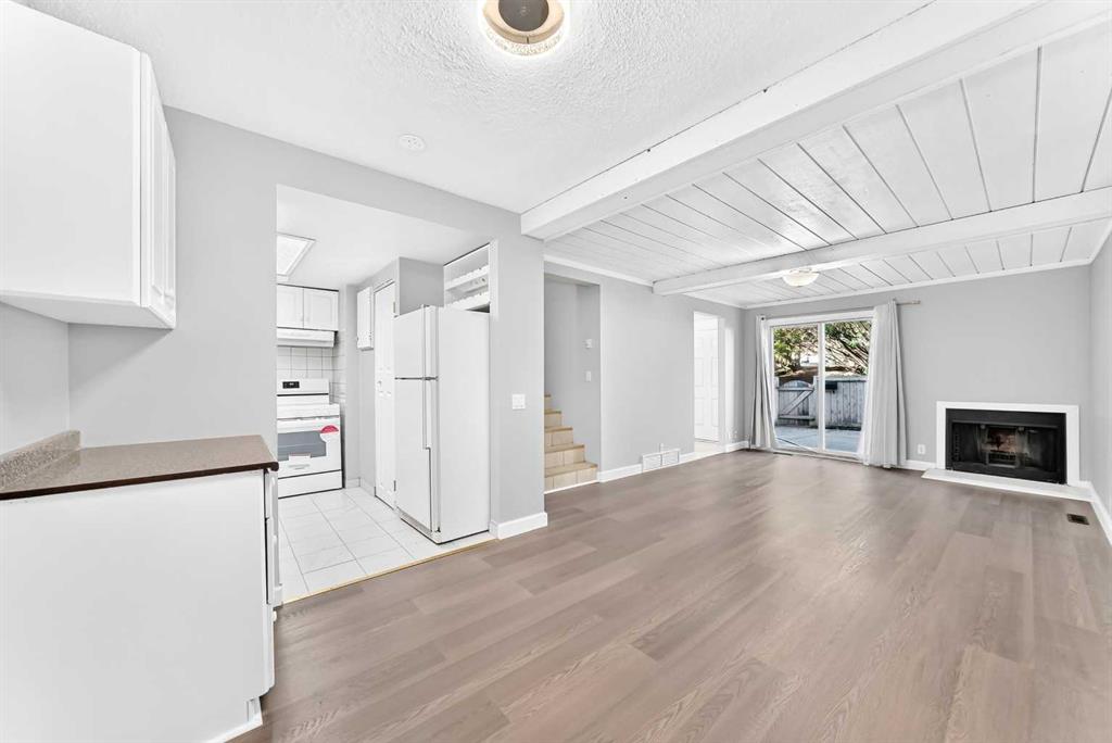 Fifth View of 316, 5404 10 Avenue SE, Penbrooke Meadows, Calgary, Alberta, T2A 5G4